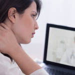 首の痛みは接骨院で改善できる？整形外科との違いを解説