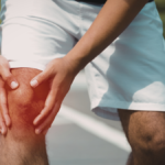 膝の痛みは接骨院で対応できる？通院の目安とは